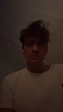 Snapshot of hottest23 chatting on November 12, 7:09 am hottest23 online show from November 12, 7:09 am