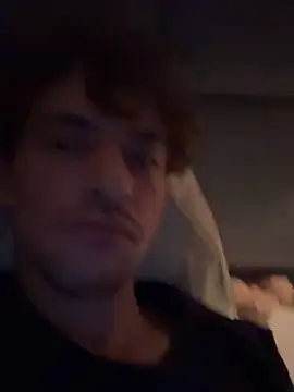 Snapshot of hottest23 chatting on November 28, 2:14 am hottest23 online show from November 28, 2:14 am