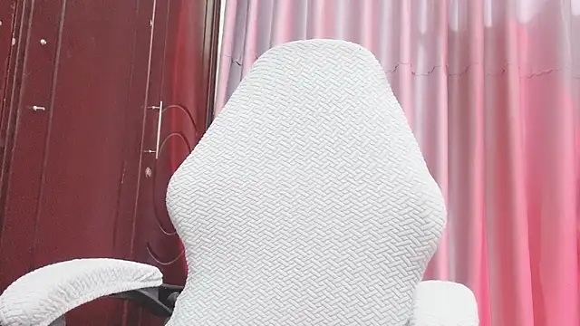 Vessi-babe online show from September 20, 3:02 pm