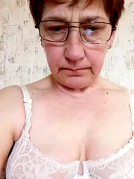 Snapshot of MeryLive59011 chatting on April 12, 7:57 am MeryLive59011 online show from April 12, 7:57 am