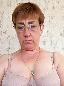 Snapshot of MeryLive59011 chatting on July 6, 8:33 am MeryLive59011 online show from July 6, 8:33 am