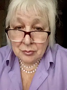 Alexia64231 online show from November 17, 7:14 am