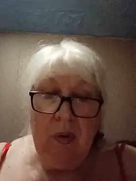 Alexia64231 online show from June 11, 4:27 pm