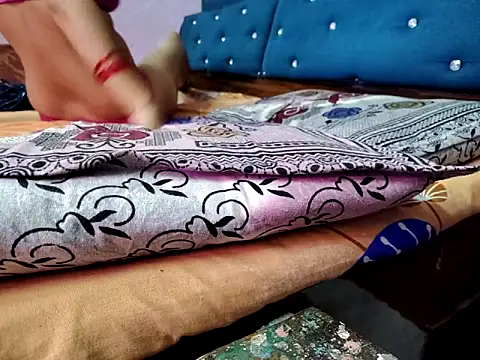 MAYRABHABHI online show from September 26, 4:00 pm