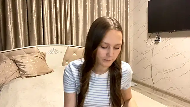 SoSweetGirl online show from October 8, 1:09 pm