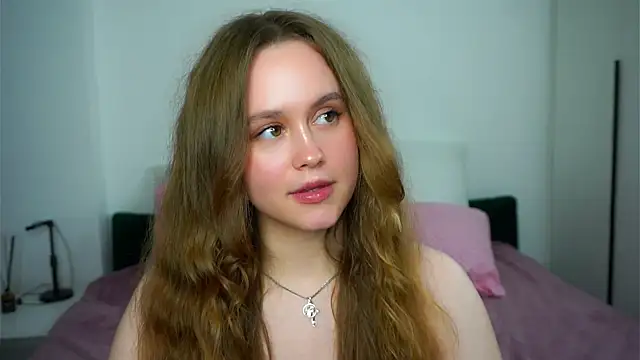 Snapshot of SusannaScholler chatting on November 5, 7:36 pm SusannaScholler online show from November 5, 7:36 pm