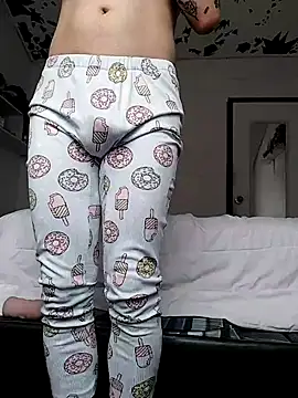 oxxy jean online show from June 14, 8:11 pm