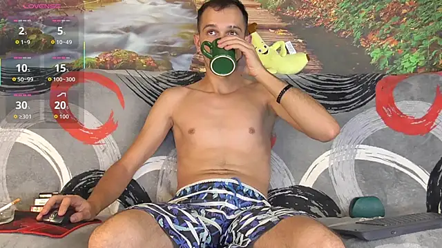 AxelMassimo online show from October 5, 2:54 am