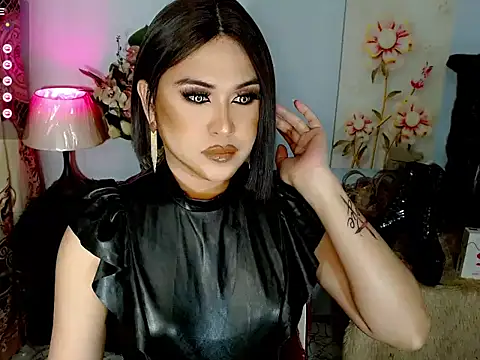 Snapshot of Pukesavurrat chatting on June 2, 3:52 am Pukesavurrat online show from June 2, 3:52 am