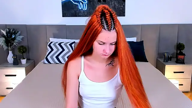 Snapshot of NightOpal chatting on September 28, 4:23 pm NightOpal online show from September 28, 4:23 pm