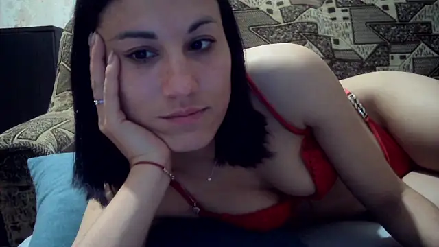 Snapshot of kiss_lovely_ chatting on April 18, 7:58 pm kiss lovely online show from April 18, 7:58 pm