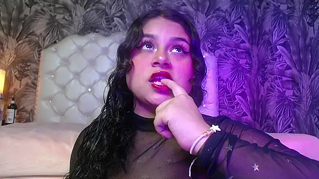 RylieRoss online show from September 9, 12:05 pm