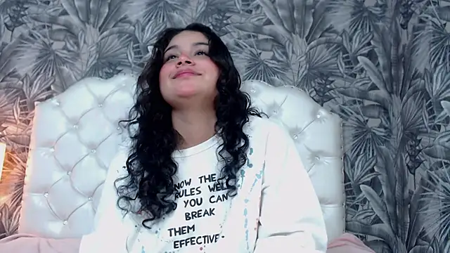 RylieRoss online show from October 10, 1:21 pm