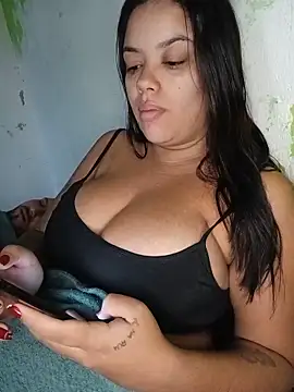 biancaalvess online show from June 18, 11:36 am
