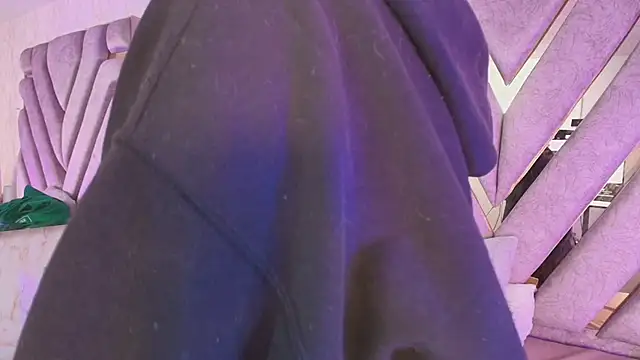 redd pandaa online show from December 16, 3:44 am