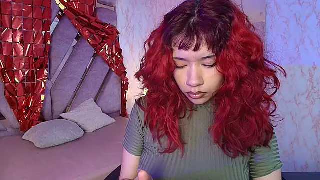 Snapshot of redd_pandaa chatting on March 19, 3:32 am redd pandaa online show from March 19, 3:32 am