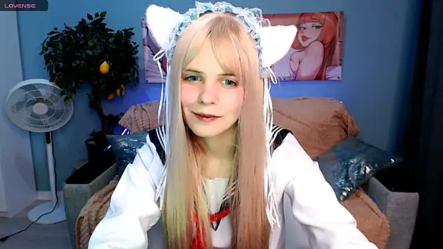 Enrujuvu Vanpaia online show from October 7, 9:01 pm