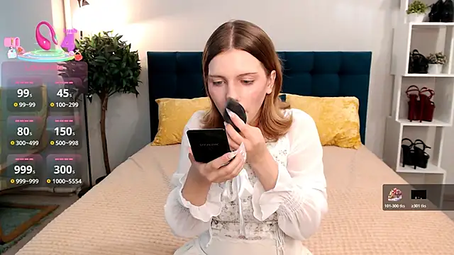 Enrujuvu Vanpaia online show from October 17, 7:00 am