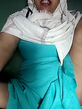 Hotty-Monaa online show from November 19, 5:02 pm