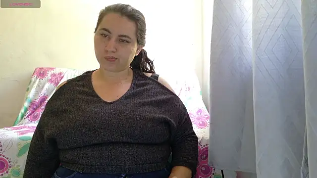 victoriadaniela online show from July 7, 3:16 pm