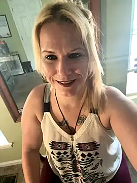 RhondaRump online show from September 20, 9:38 pm