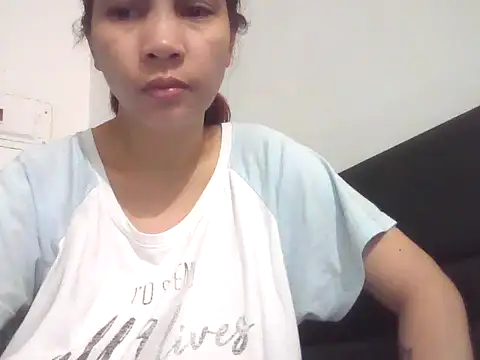 ivyloving4you online show from October 16, 10:11 pm