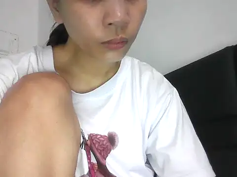 ivyloving4you online show from October 21, 12:33 am