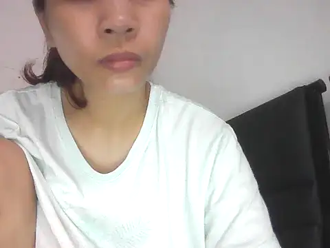 ivyloving4you online show from October 24, 1:03 am