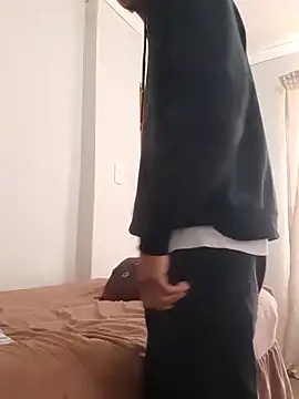 Snapshot of gemini_loops chatting on October 19, 10:38 am gemini loops online show from October 19, 10:38 am