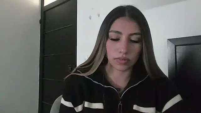 AriaBliss- online show from June 17, 7:26 pm