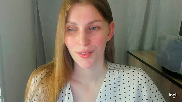 JuliaMuuun online show from June 22, 9:56 pm