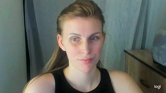 JuliaMuuun online show from June 25, 9:19 pm