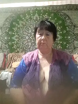 CrystalLime6411 online show from September 15, 6:08 pm