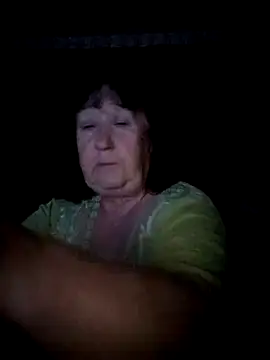 CrystalLime6411 online show from September 30, 9:31 pm