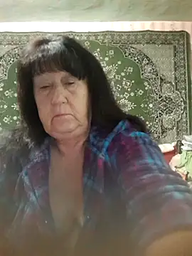 CrystalLime6411 online show from October 12, 4:22 am