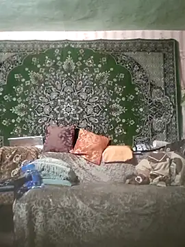 CrystalLime6411 online show from October 18, 8:09 pm