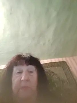 CrystalLime6411 online show from October 21, 10:05 am