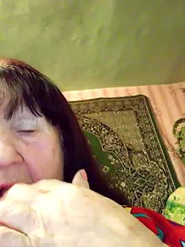 CrystalLime6411 online show from February 10, 5:17 pm