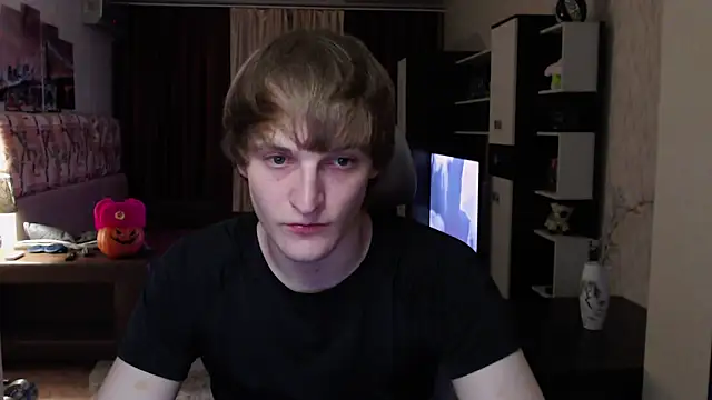 Snapshot of Playersuperstar chatting on November 11, 7:36 pm Playersuperstar online show from November 11, 7:36 pm