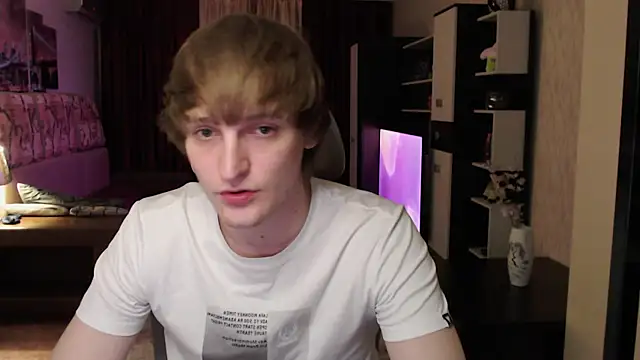 Snapshot of Playersuperstar chatting on November 19, 9:26 pm Playersuperstar online show from November 19, 9:26 pm