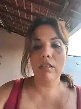 Snapshot of Bellapotencia1985 chatting on May 11, 9:59 am Bellapotencia1985 online show from May 11, 9:59 am