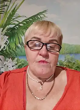 Snapshot of VioletSweet5566 chatting on September 25, 4:43 pm VioletSweet5566 online show from September 25, 4:43 pm