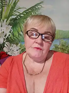 Snapshot of VioletSweet5566 chatting on November 2, 8:00 pm VioletSweet5566 online show from November 2, 8:00 pm