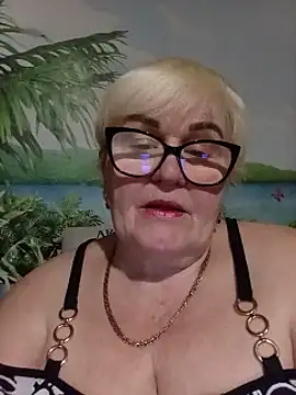 Snapshot of VioletSweet5566 chatting on March 12, 6:14 pm VioletSweet5566 online show from March 12, 6:14 pm