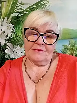 Snapshot of VioletSweet5566 chatting on March 27, 2:17 pm VioletSweet5566 online show from March 27, 2:17 pm