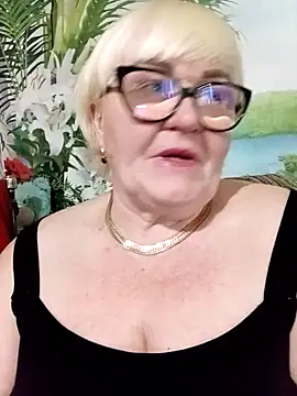 VioletSweet5566 online show from May 15, 3:08 pm