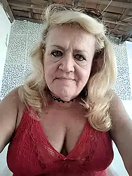 Snapshot of Belladama61 chatting on November 29, 5:38 pm Belladama61 online show from November 29, 5:38 pm