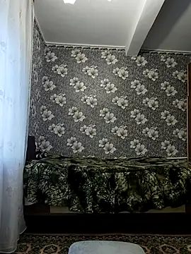 AliceGold5231 online show from September 11, 5:29 am