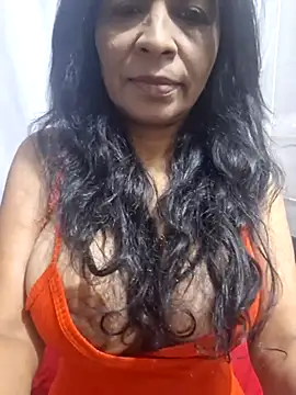 floresblancas online show from December 13, 8:36 pm