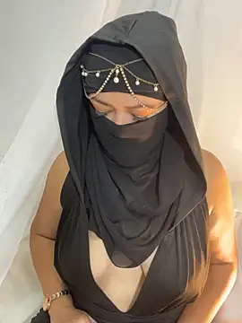 Amyraa  online show from September 24, 11:57 am